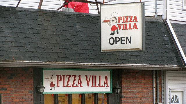 13 Photos of West Virginia Pizza Parlors