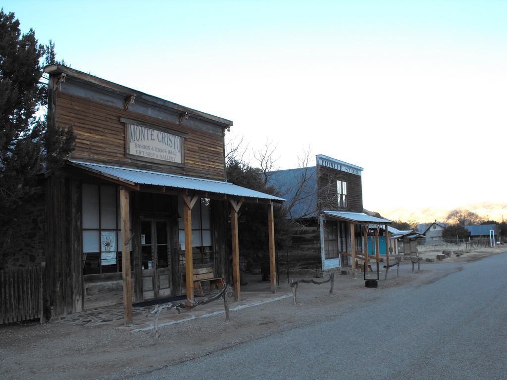 8 Creepy Ghost Towns In New Mexico