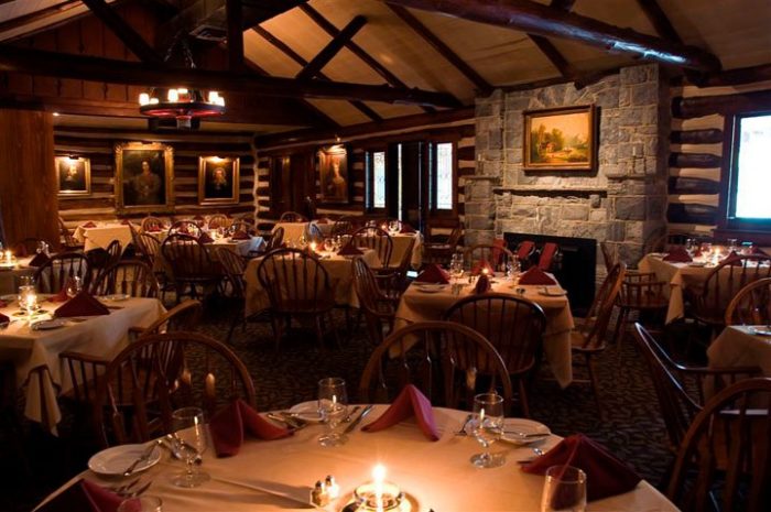 The 10 Most Romantic Restaurants In Pennsylvania
