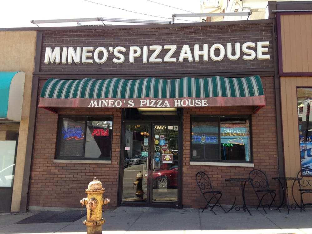 11 Pizza Places Everyone In Pennsylvania Needs To Try Before They Die