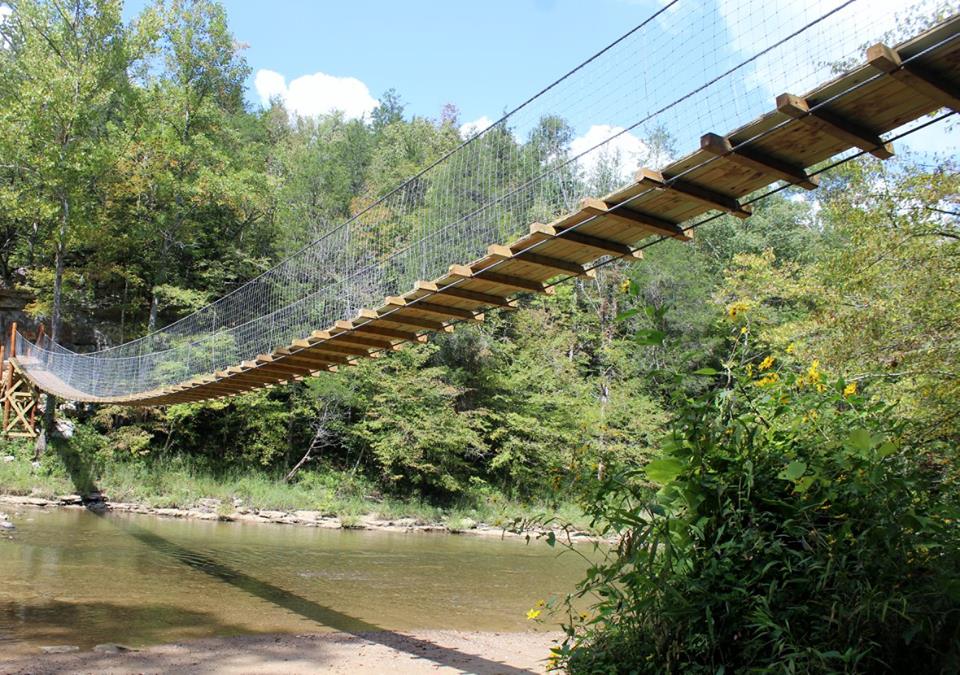 The Amazing Swinging Bridge Hidden In Kentucky
