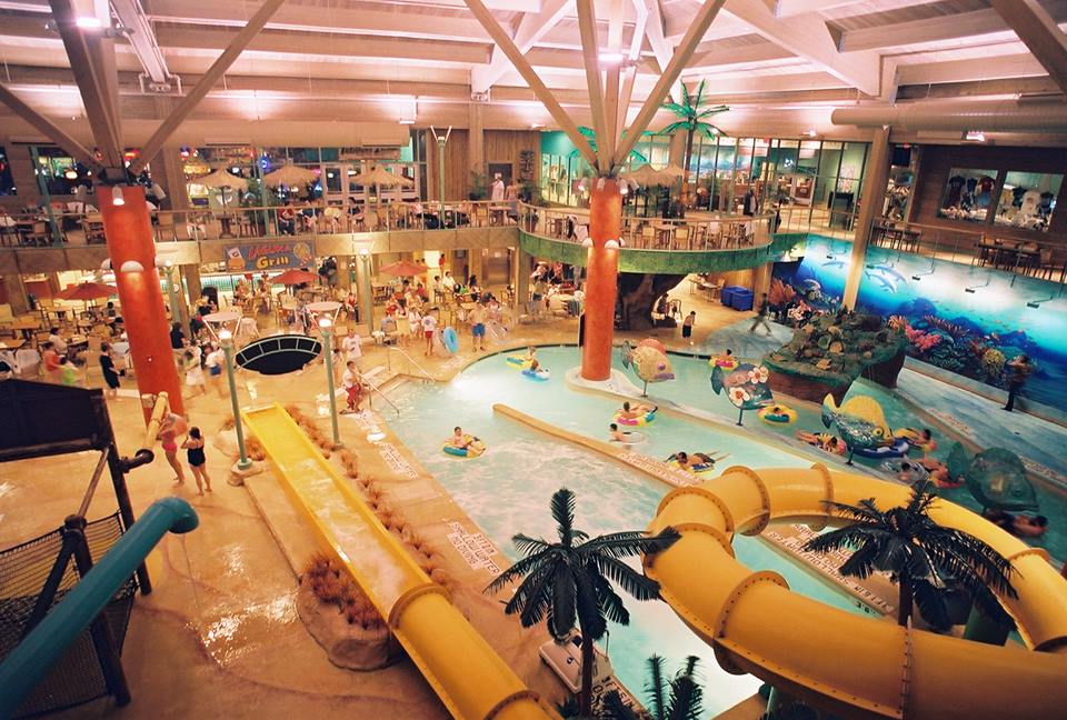 Splash Lagoon: This Indoor Waterpark Near Pittsburgh Is ...