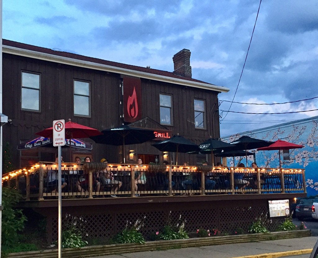 7 Patio Restaurants In Pittsburgh Where You Can Dine And Watch The Sun