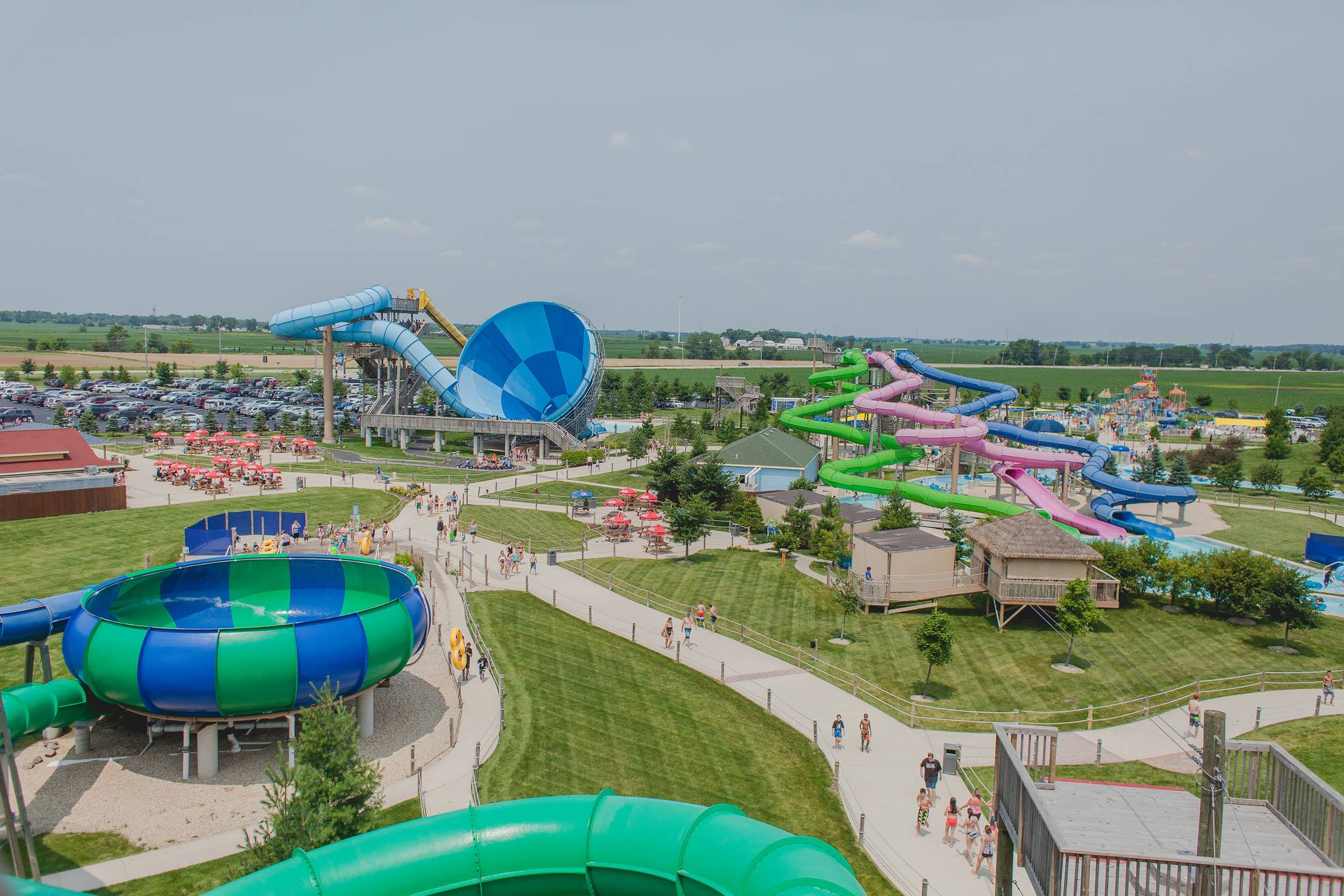 The Most Spectacular Waterslide In Illinois Will Take You On A Ride Like No Other